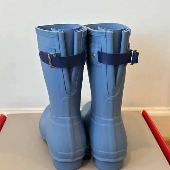 Hunter Women's Original Short Rain Boots, Adjustable Back, Bouvet Blue, 9 - Picture 5 of 5